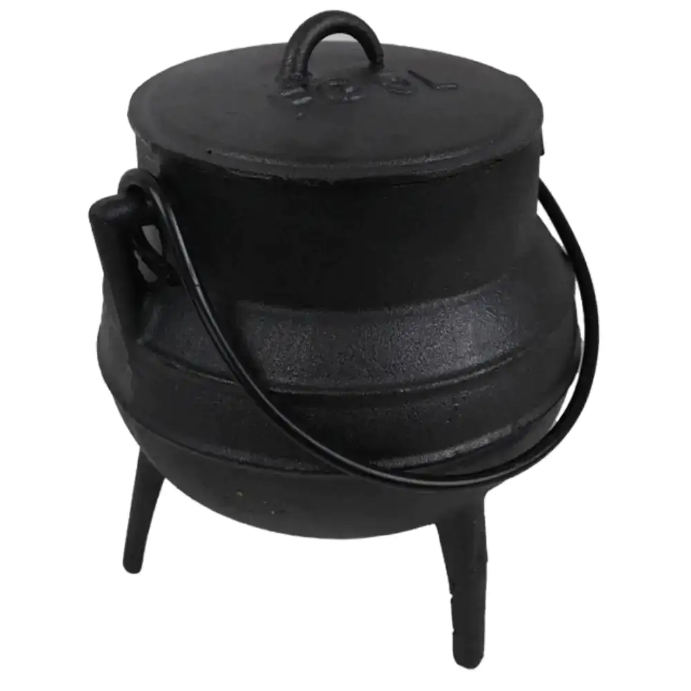 Panela de Ferro Fundido 3 Pernas 5L, P000514, Panela de ferro fundido 3 pernas, Panela de ferro 3 pernas para cozinhar ao ar livre, Panela de 3 pernas para fogão a lenha e fogueiras, Panela de ferro para fogueiras e churrasqueiras, Utensílios de ferro fundido para campismo, Panela de ferro fundido com suporte 3 pernas, Panela para fogo de chão ferro fundido